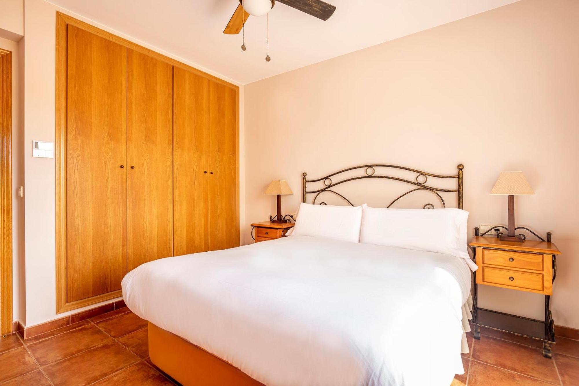 Family-Friendly Beach House Ideal For Holidays & Workers At Beach Sagunto Valencia 外观 照片